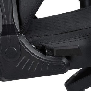 ANDA SEAT DARK KNIGHT PREMIUM GAMING CHAIR