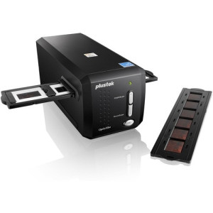 Plustek OpticFilm 8200ISE Film Scanner -OF8200ISE