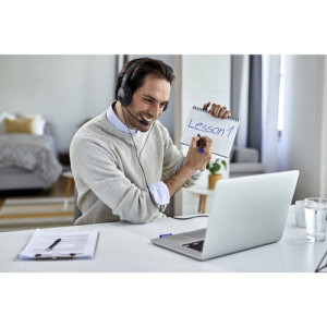 Kensington Classic Headset with Mic and Volume Control  - K33065WW