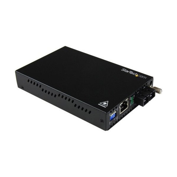 StarTech.com Gigabit Ethernet Multi Mode Fiber Media Converter SC 550m - 1000 Mbps - Convert and extend a Gigabit Ethernet