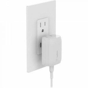 Belkin BoostCharge USB-C Wall Charger 20W + USB-C Cable with Lightning Connector - WCA006DQ1MWH-B5